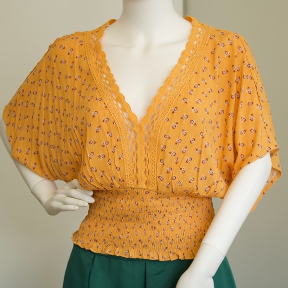 Forever 21 Orange Ditsy Floral Smock Dolman Short Sleeve Blouse Women’s Top Sz M - Picture 4 of 13